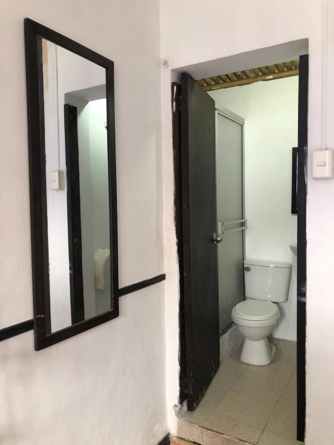 Hotel Colonial Armenia Ro 외부 사진