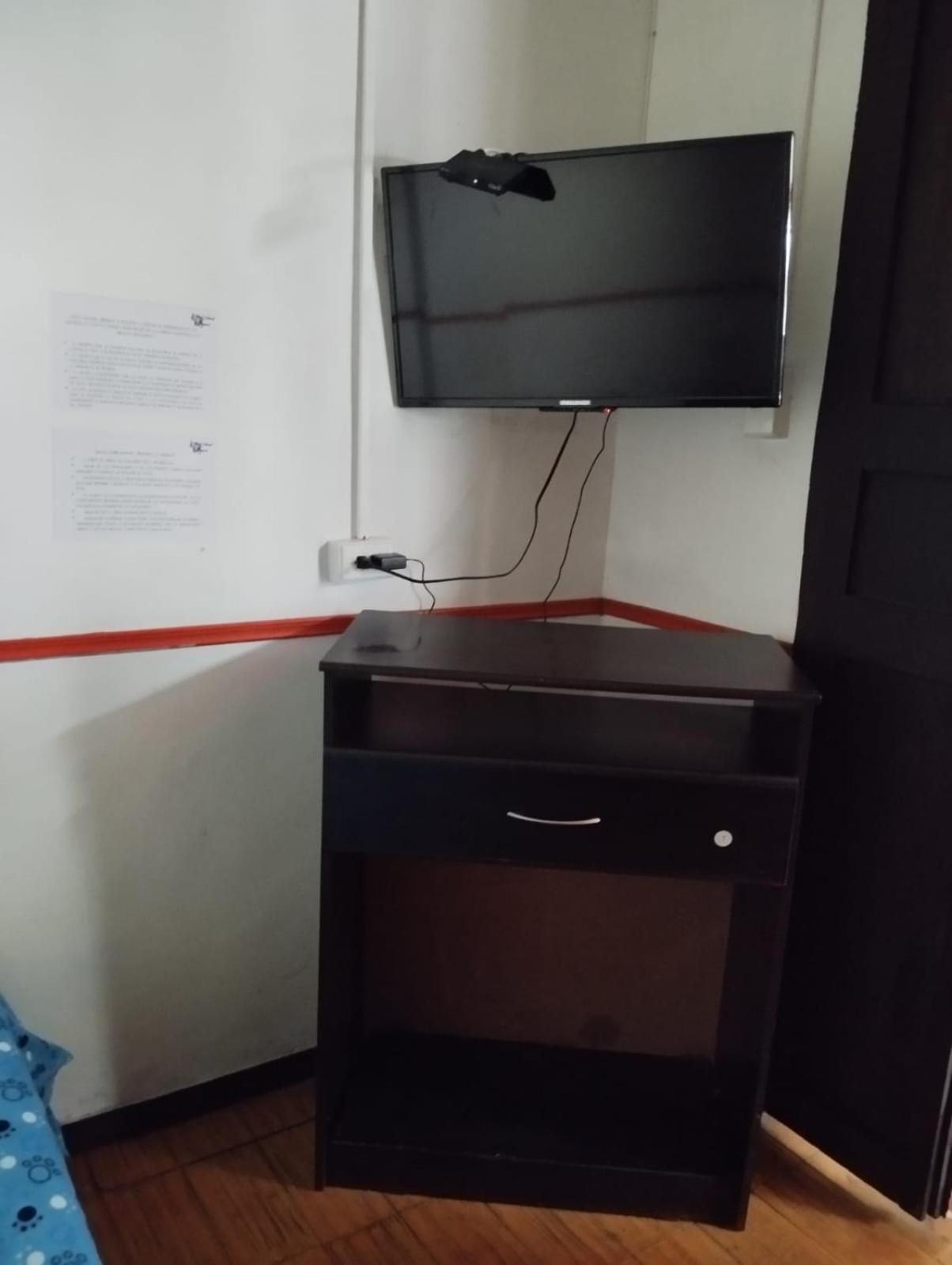 Hotel Colonial Armenia Ro 외부 사진