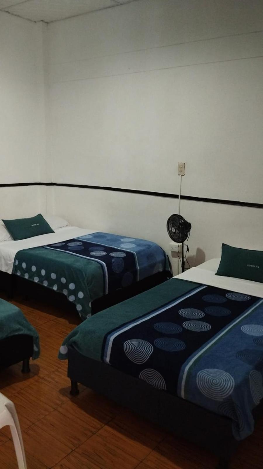 Hotel Colonial Armenia Ro 외부 사진