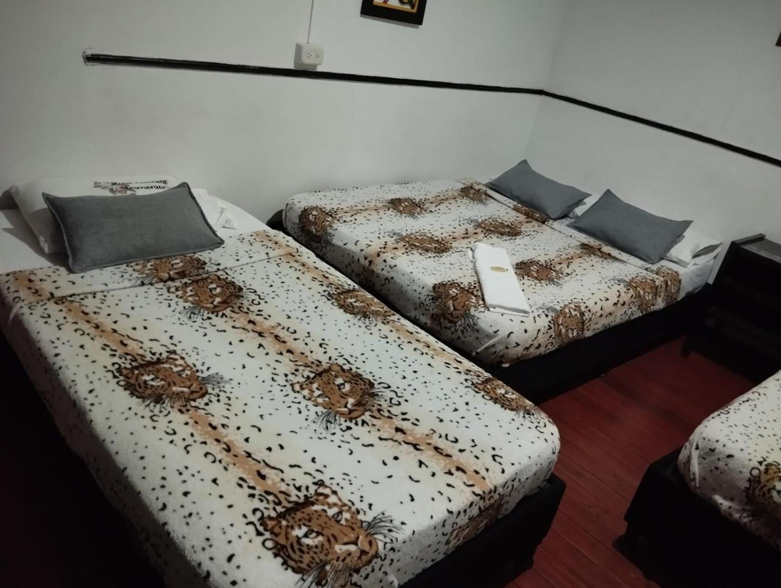 Hotel Colonial Armenia Ro 외부 사진