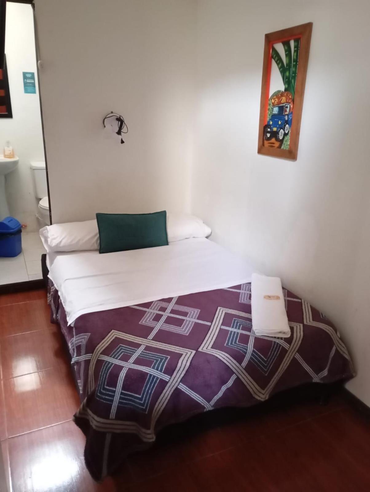 Hotel Colonial Armenia Ro 외부 사진